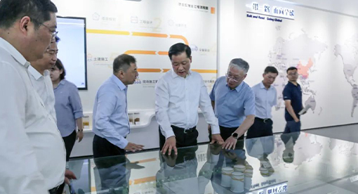 揚州市委副書記、代市長潘國強一行蒞臨邁安德調研指導