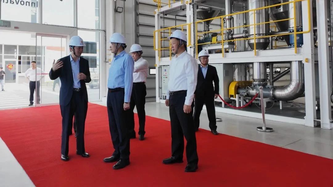 江蘇省委常委、常務副省長馬欣一行蒞臨邁安德調研指導